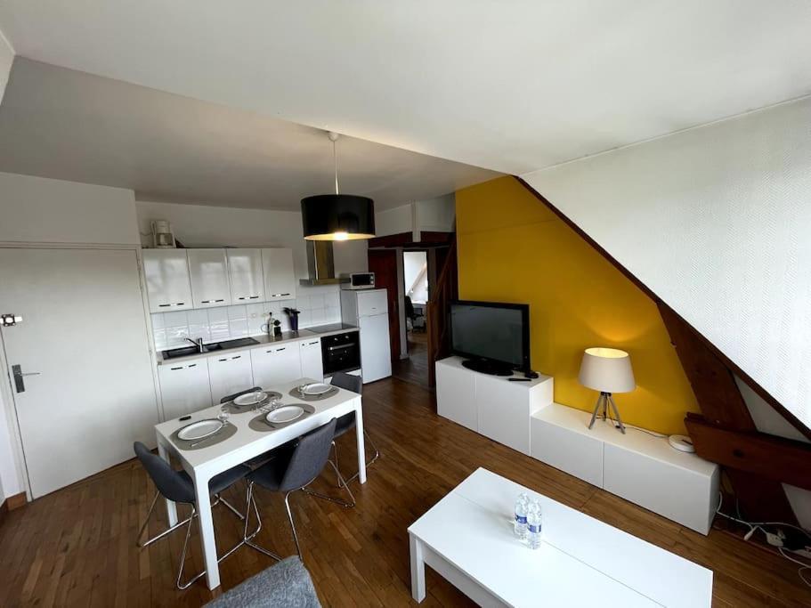 Kunzite Yourhosthelper Appartement Caen